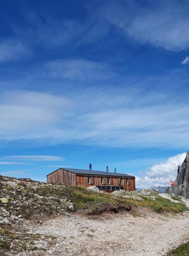 Chez Pierre Lägenhet Praz-de-Fort Exteriör bild