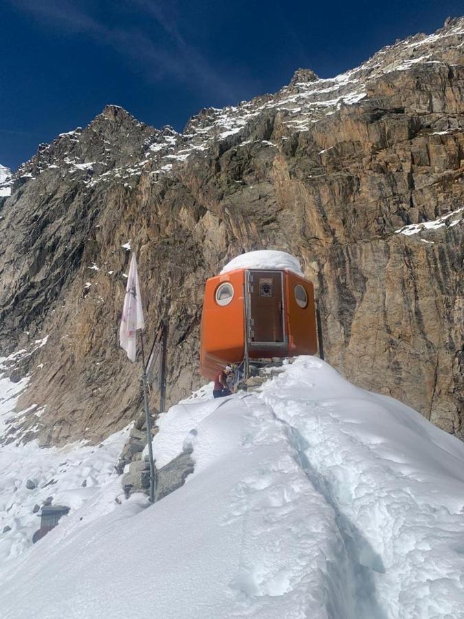 Chez Pierre Lägenhet Praz-de-Fort Exteriör bild