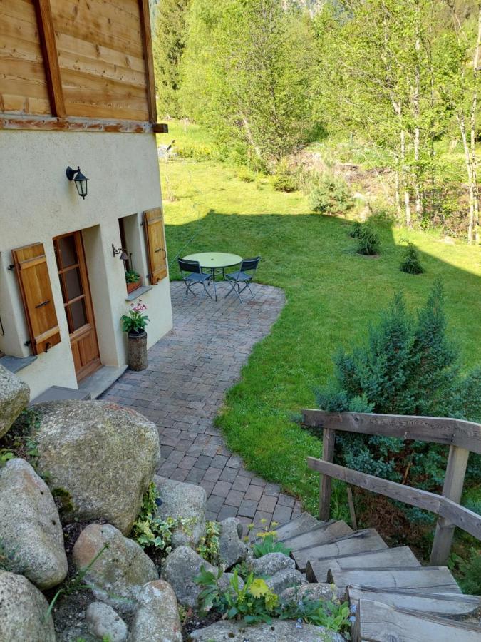 Chez Pierre Lägenhet Praz-de-Fort Exteriör bild