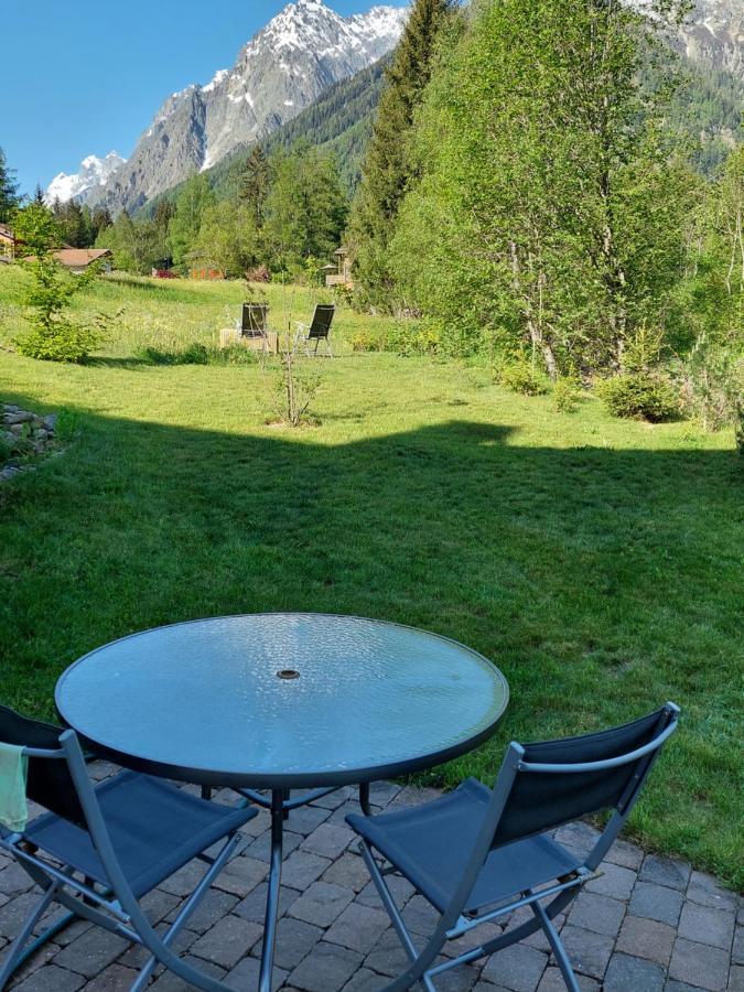 Chez Pierre Lägenhet Praz-de-Fort Exteriör bild